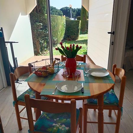 Royan, Vaux Sur Mer, Quartier Pontaillac, 2 Pas Des Plages Exterior foto